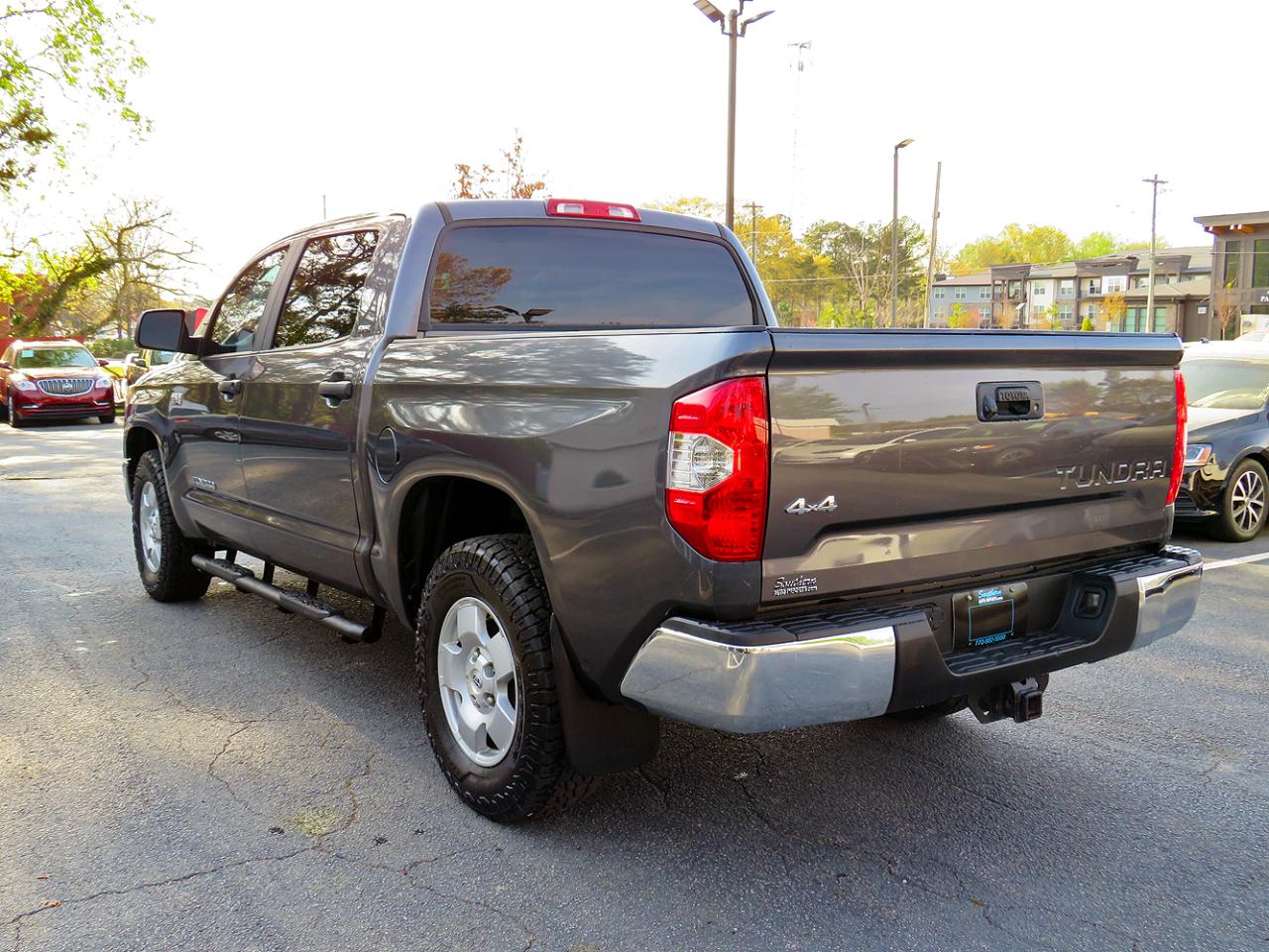 Toyota Tundra 4WD SR5 CrewMax 5.5' Bed 5.7L FFV (Natl) 2019