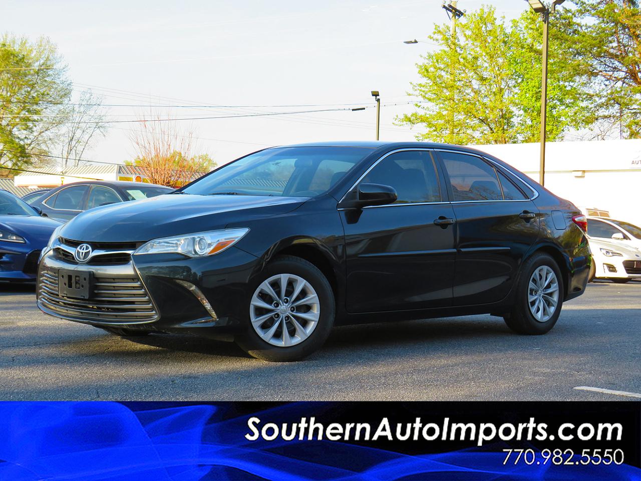 2015 Toyota Camry 4dr Sdn I4 Auto LE (Natl)