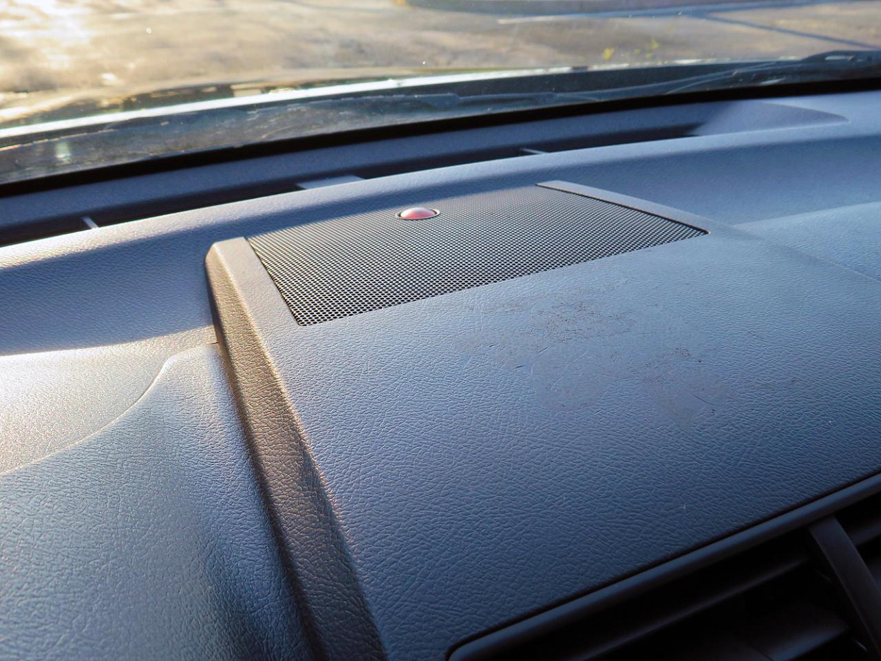 Toyota Camry 4dr Sdn I4 Auto LE (Natl) 2015