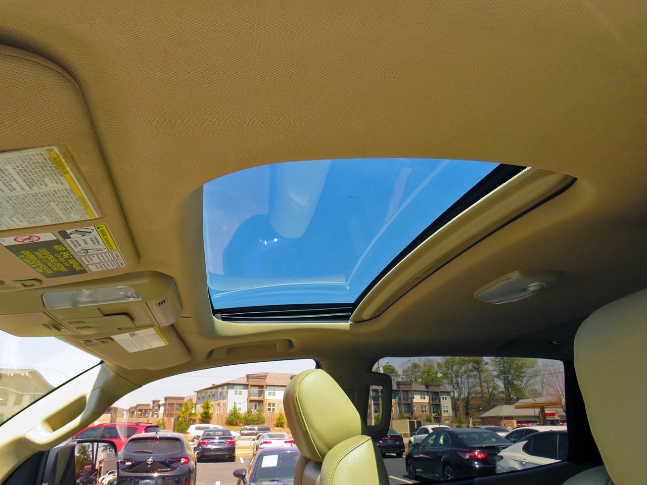 Toyota Tundra 4WD Truck CrewMax 5.7L FFV V8 6-Spd AT LTD (Natl) 2015