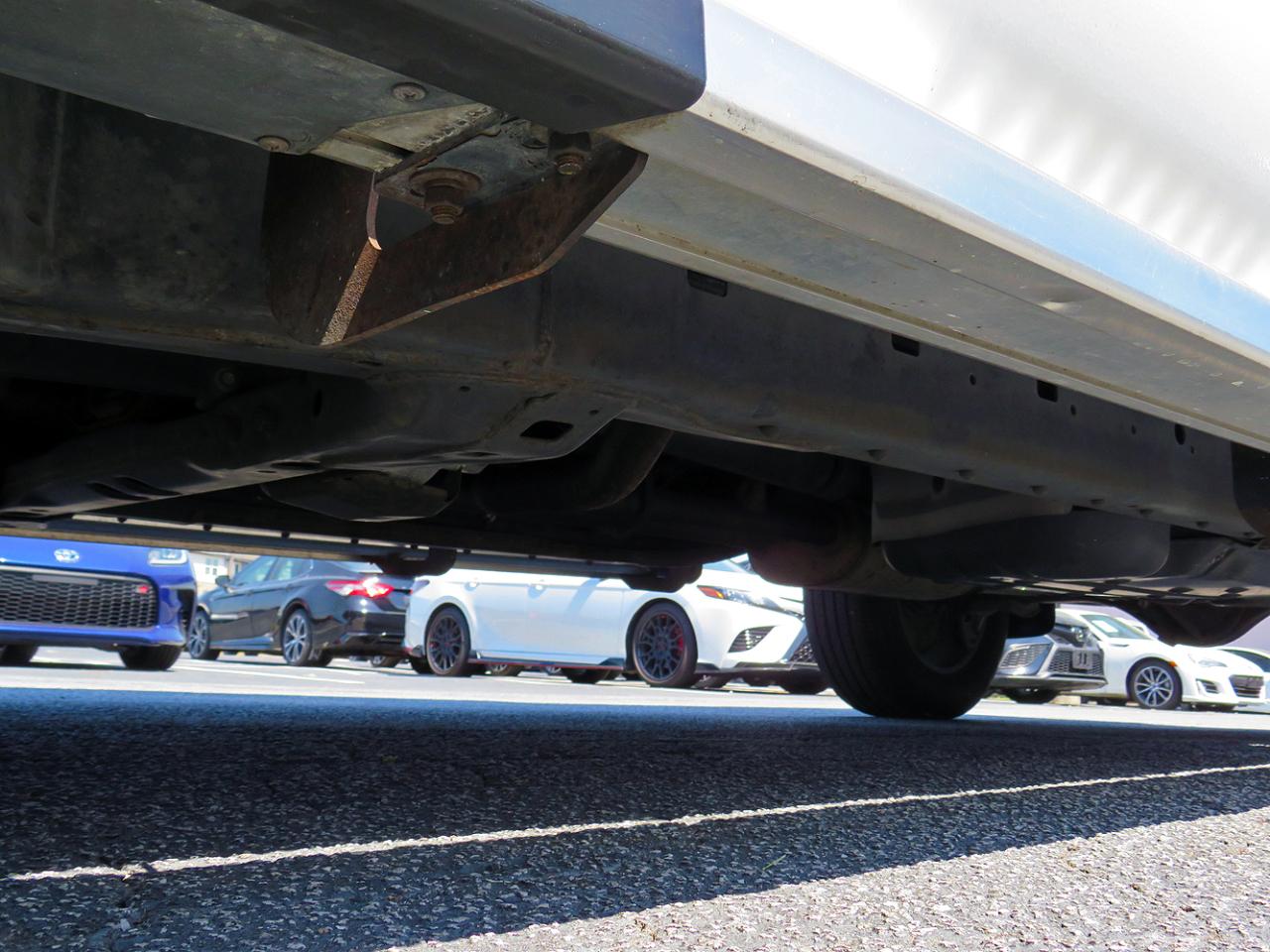 Toyota Tundra 4WD Truck CrewMax 5.7L FFV V8 6-Spd AT LTD (Natl) 2015