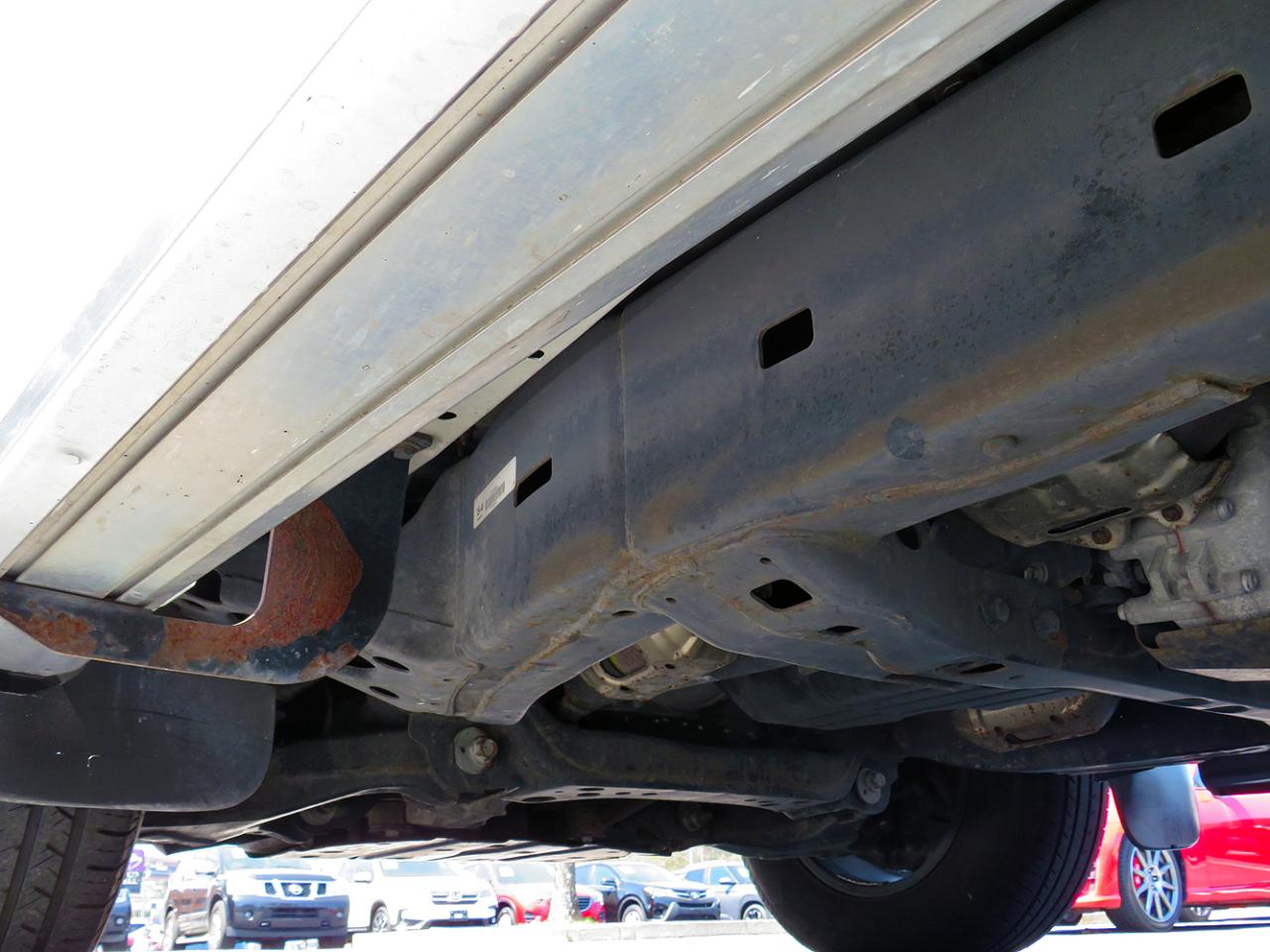 Toyota Tundra 4WD Truck CrewMax 5.7L FFV V8 6-Spd AT LTD (Natl) 2015