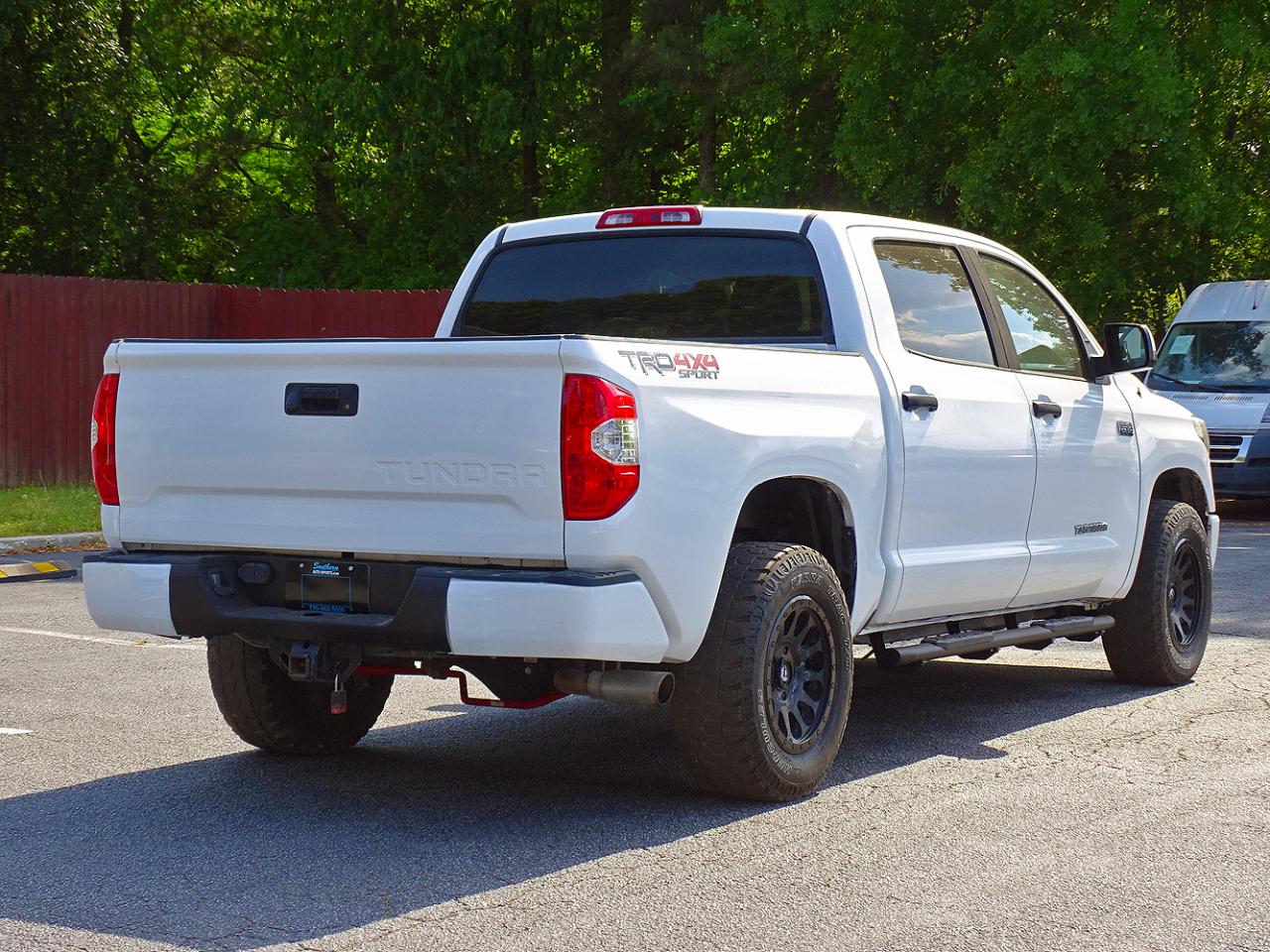 Toyota Tundra 4WD SR5 CrewMax 5.5' Bed 3.5L (Natl) 2019