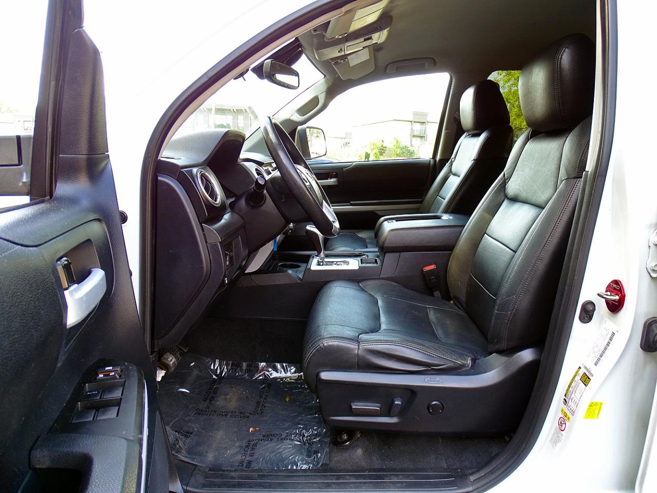 Toyota Tundra 4WD SR5 CrewMax 5.5' Bed 3.5L (Natl) 2019