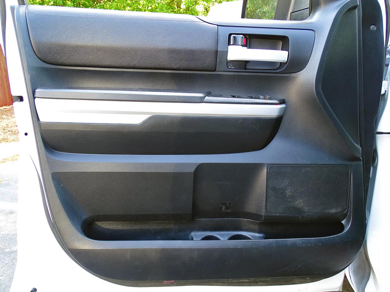 Toyota Tundra 4WD SR5 CrewMax 5.5' Bed 3.5L (Natl) 2019