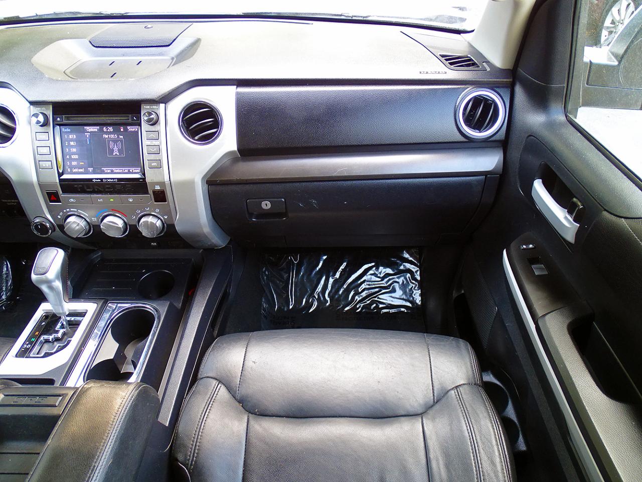 Toyota Tundra 4WD SR5 CrewMax 5.5' Bed 3.5L (Natl) 2019