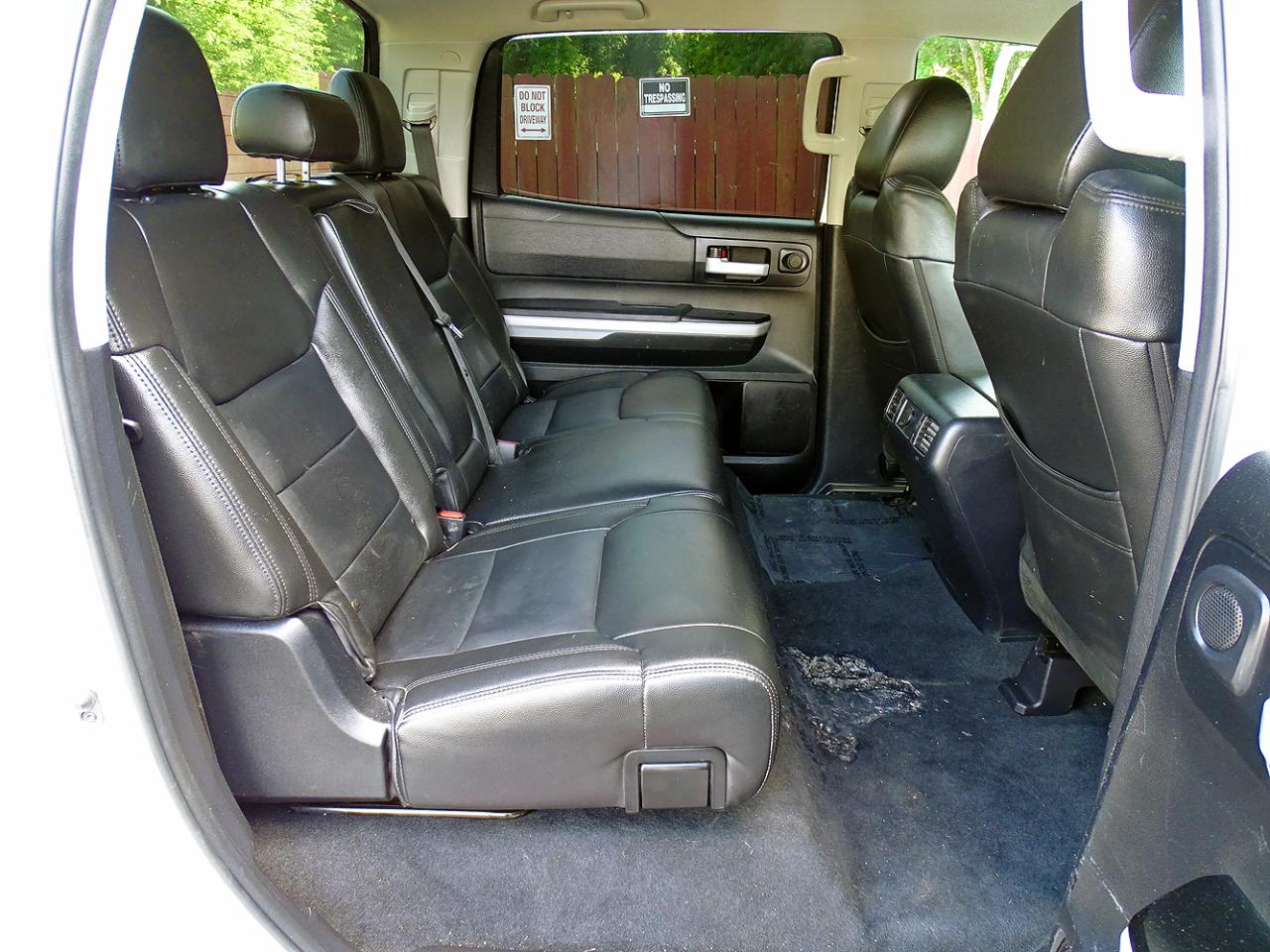 Toyota Tundra 4WD SR5 CrewMax 5.5' Bed 3.5L (Natl) 2019