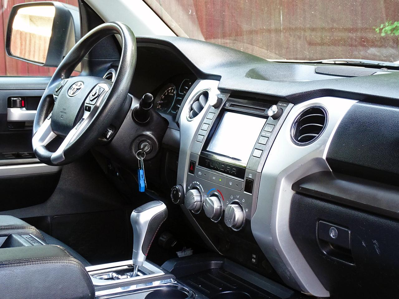 Toyota Tundra 4WD SR5 CrewMax 5.5' Bed 3.5L (Natl) 2019