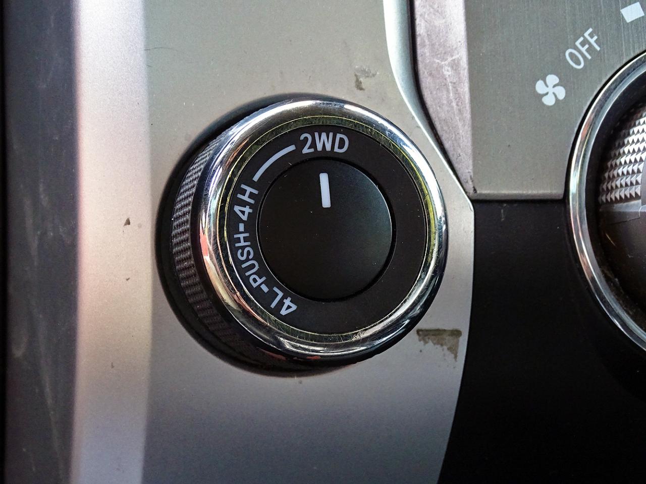 Toyota Tundra 4WD SR5 CrewMax 5.5' Bed 3.5L (Natl) 2019