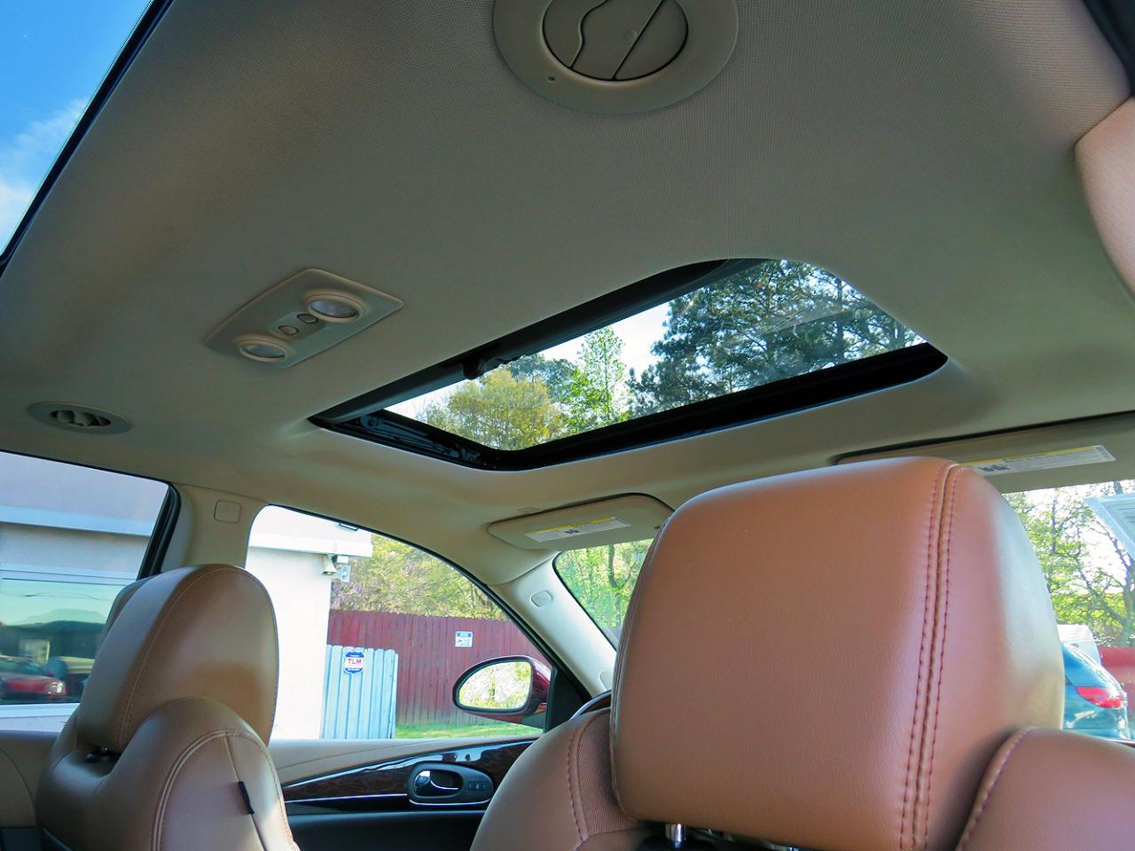 Buick Enclave AWD 4dr Premium 2017