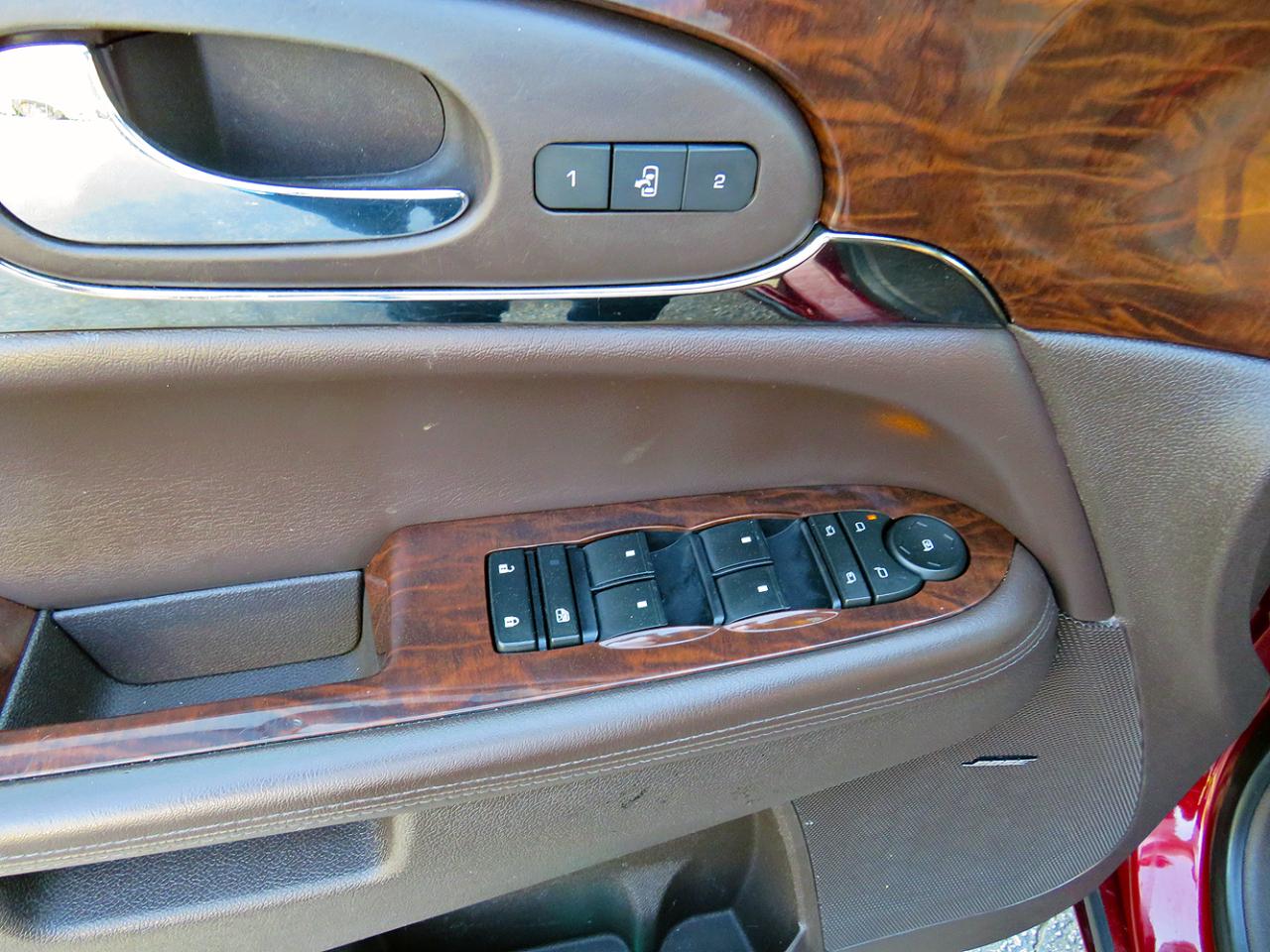 Buick Enclave AWD 4dr Premium 2017