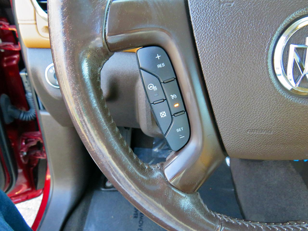 Buick Enclave AWD 4dr Premium 2017