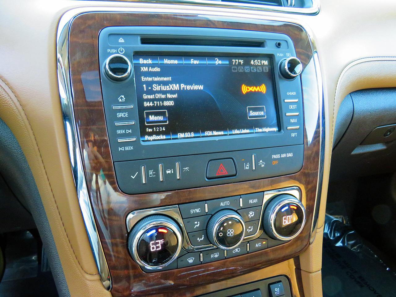 Buick Enclave AWD 4dr Premium 2017