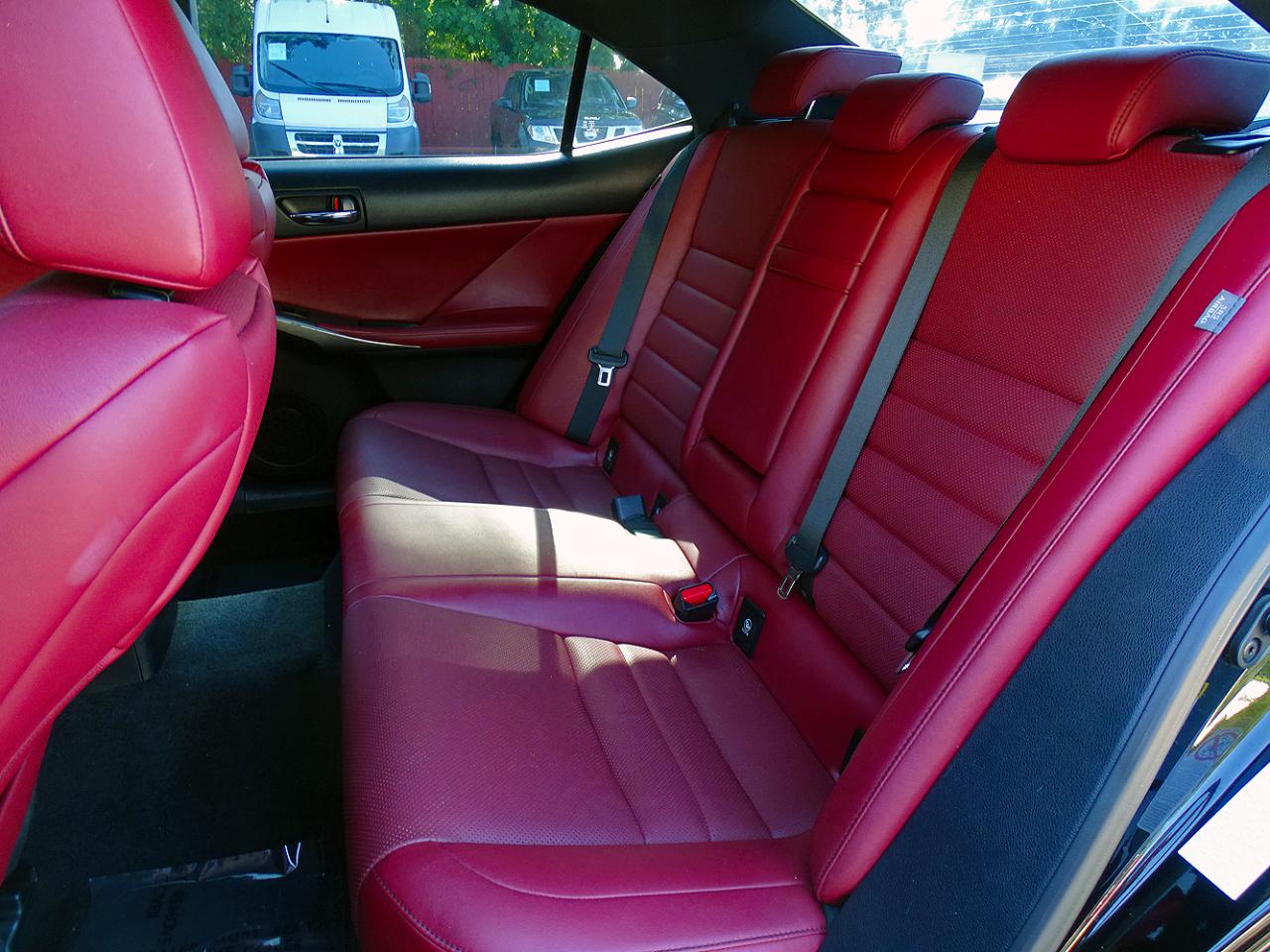 Lexus IS 250  2014