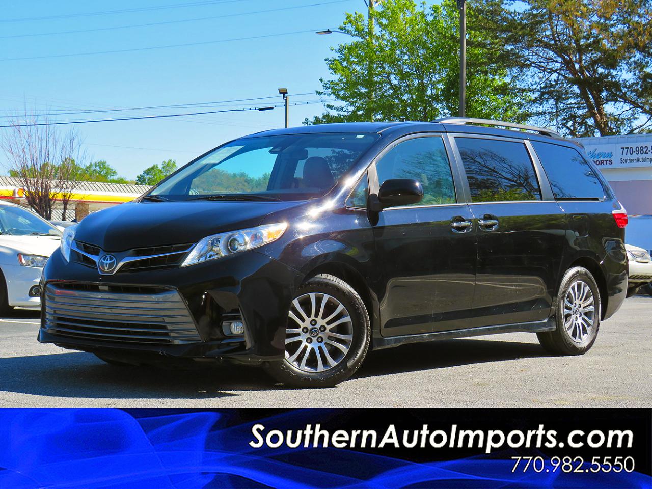 2019 Toyota Sienna XLE Auto Access Seat FWD 7-Passenger (Natl)