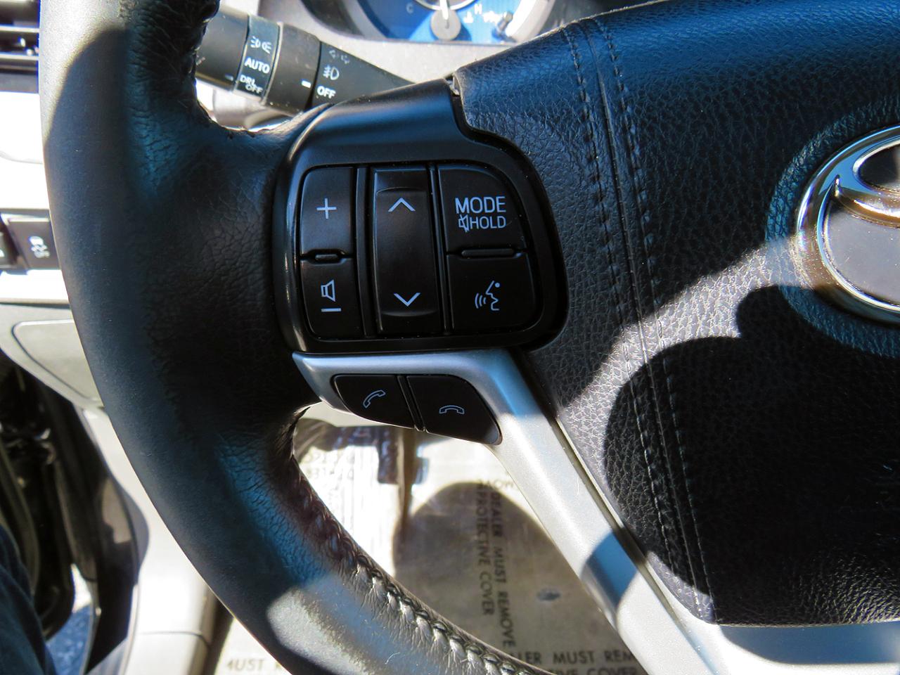 Toyota Sienna XLE Auto Access Seat FWD 7-Passenger (Natl) 2019