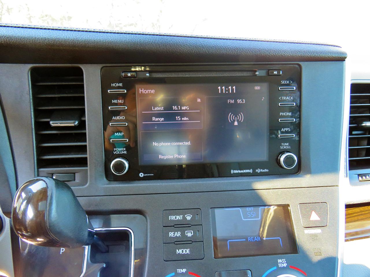 Toyota Sienna XLE Auto Access Seat FWD 7-Passenger (Natl) 2019