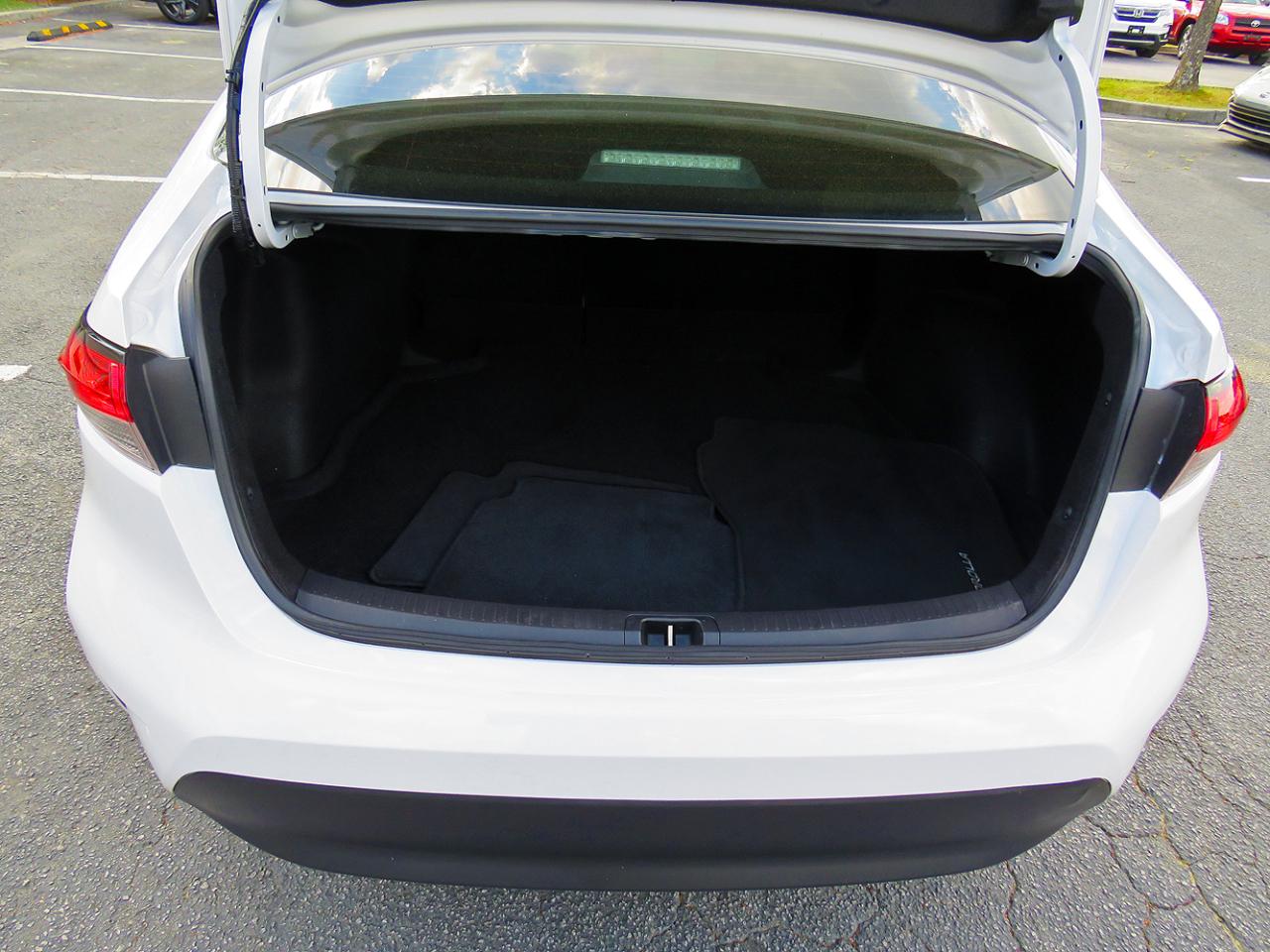 Toyota Corolla LE CVT (Natl) 2023