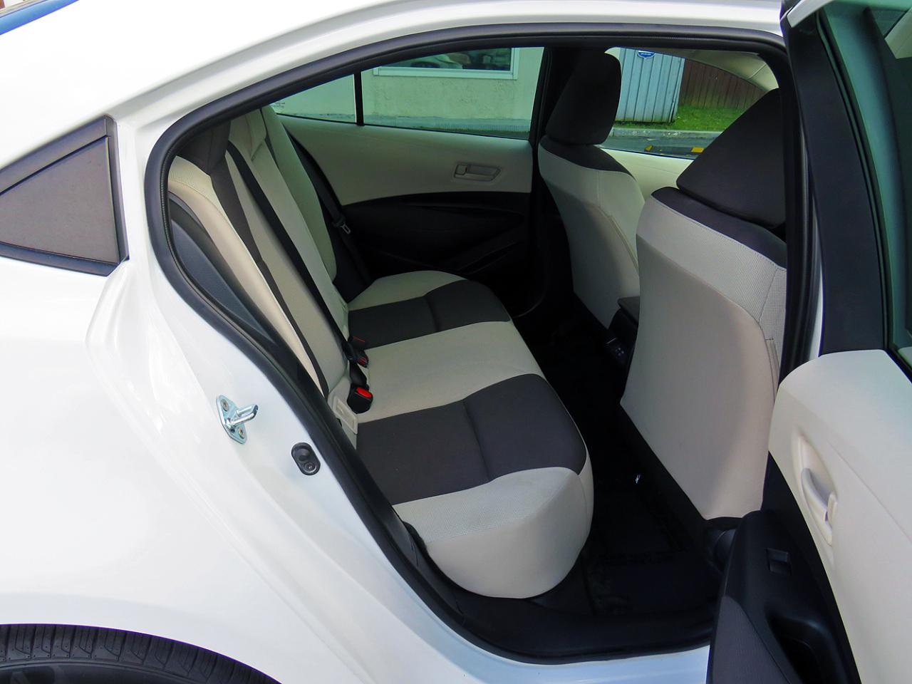 Toyota Corolla LE CVT (Natl) 2023