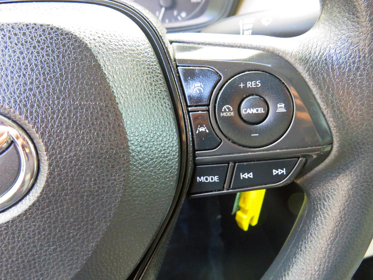 Toyota Corolla LE CVT (Natl) 2023