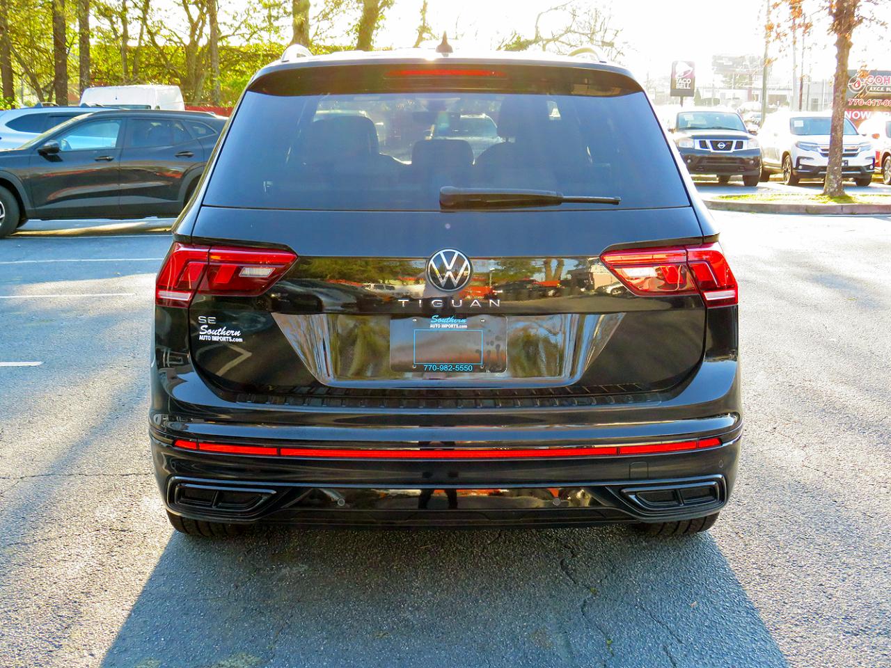 Volkswagen Tiguan 2.0T SE R-Line Black FWD 2023