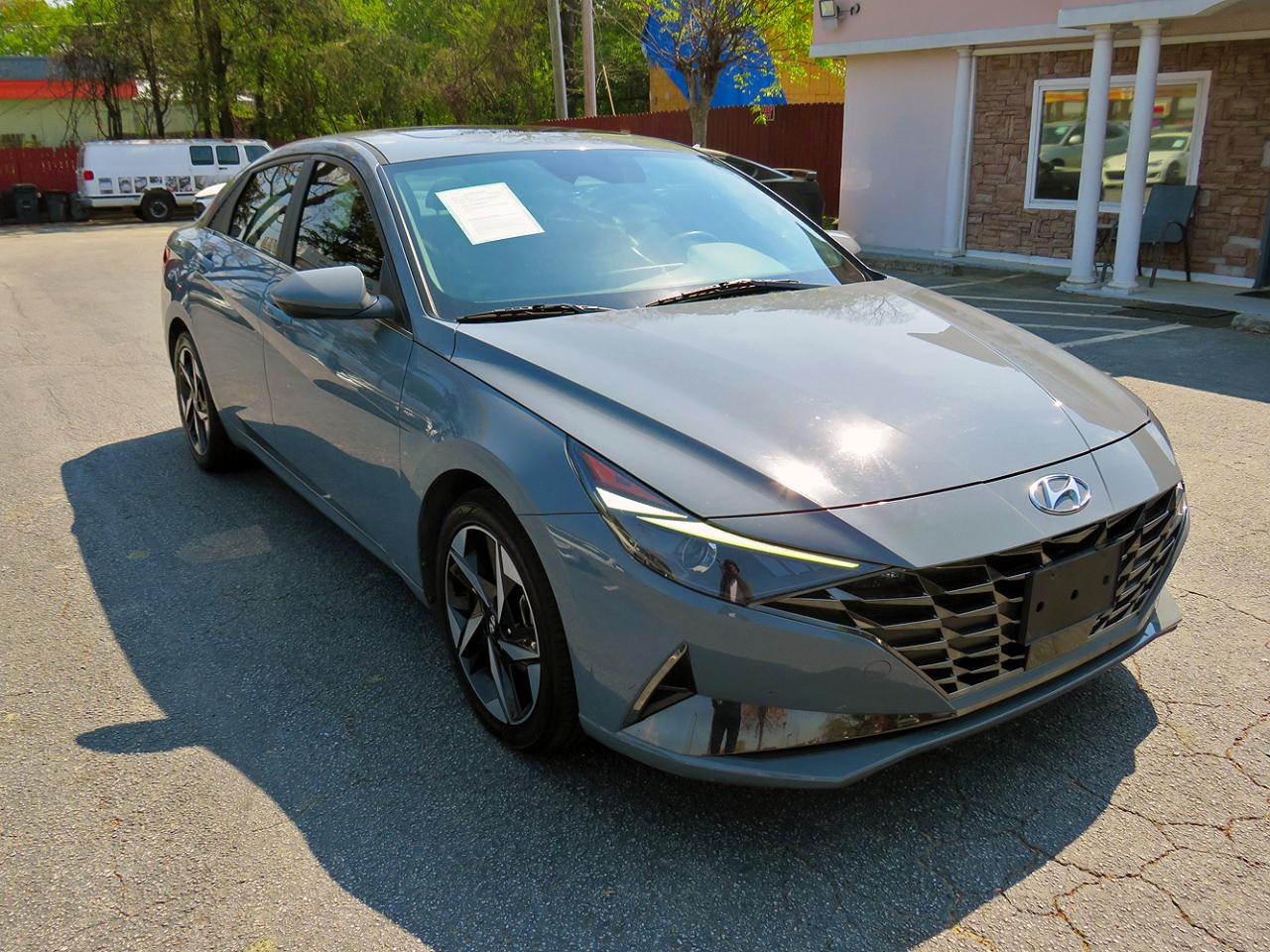 Hyundai Elantra SEL IVT *Ltd Avail* 2021