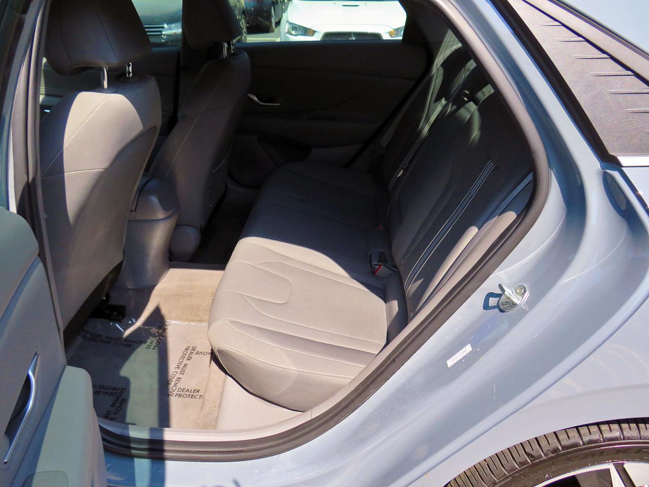 Hyundai Elantra SEL IVT *Ltd Avail* 2021