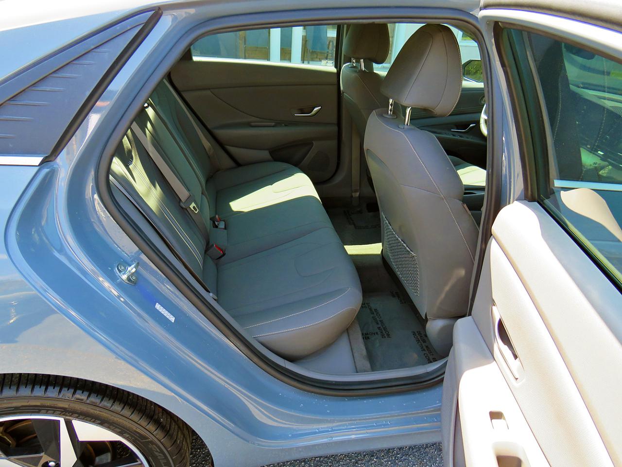 Hyundai Elantra SEL IVT *Ltd Avail* 2021