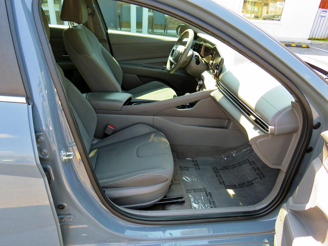 Hyundai Elantra SEL IVT *Ltd Avail* 2021