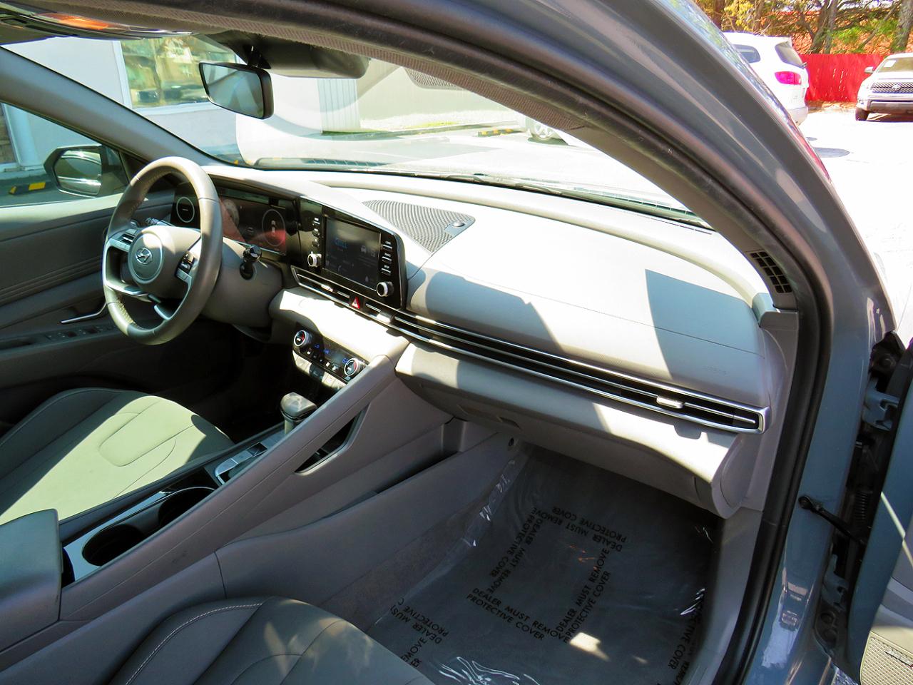 Hyundai Elantra SEL IVT *Ltd Avail* 2021