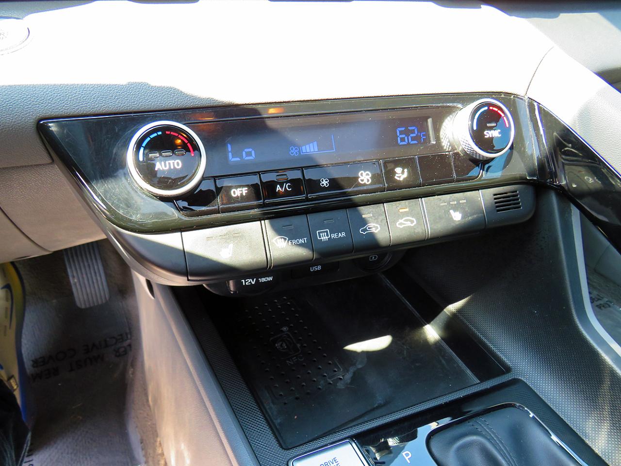 Hyundai Elantra SEL IVT *Ltd Avail* 2021