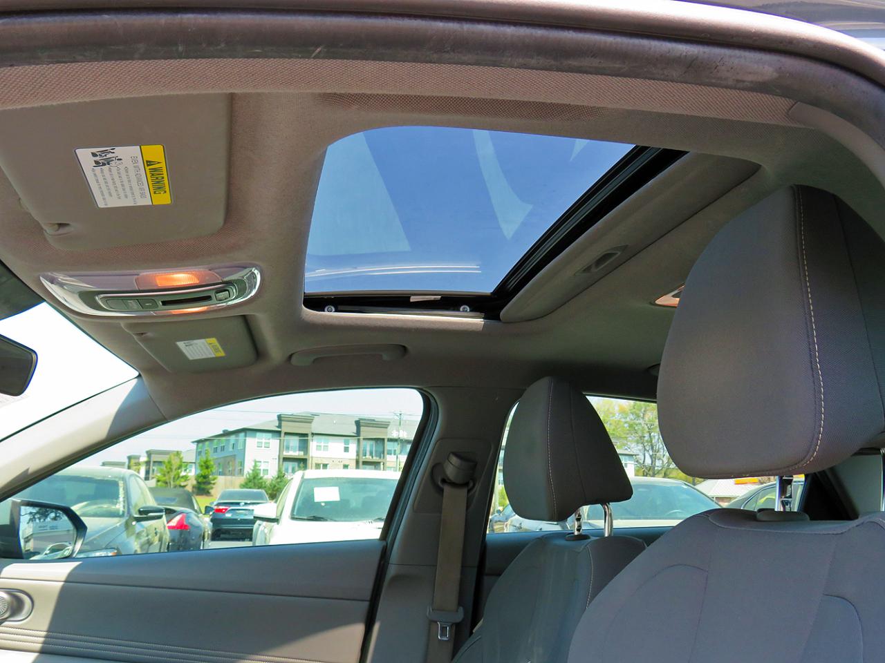 Hyundai Elantra SEL IVT *Ltd Avail* 2021