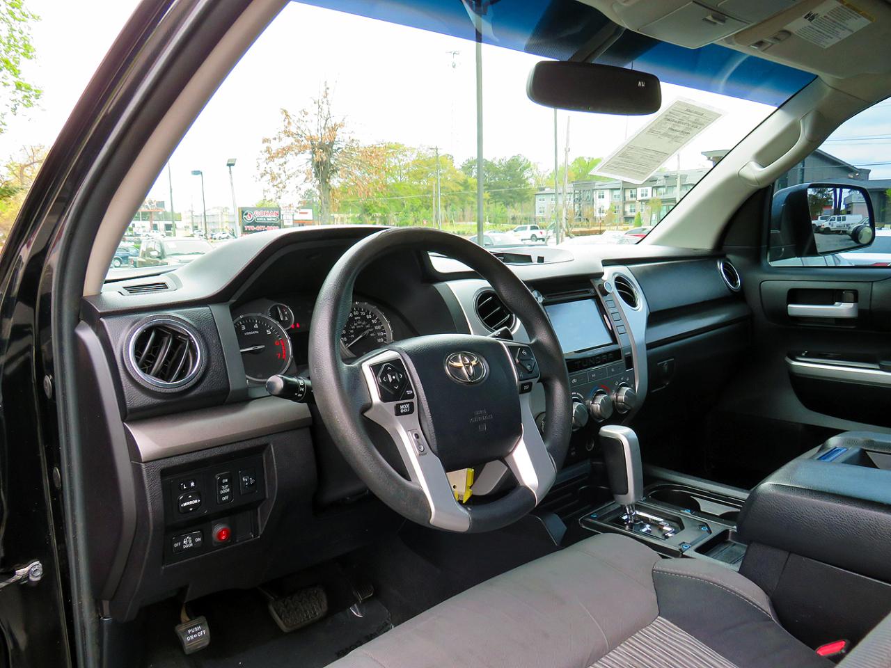 Toyota Tundra 4WD Truck CrewMax 4.6L V8 6-Spd AT SR5 (Natl) 2015