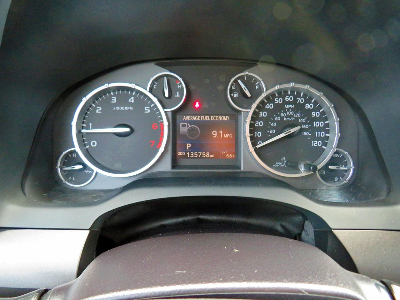 Toyota Tundra 4WD Truck CrewMax 4.6L V8 6-Spd AT SR5 (Natl) 2015