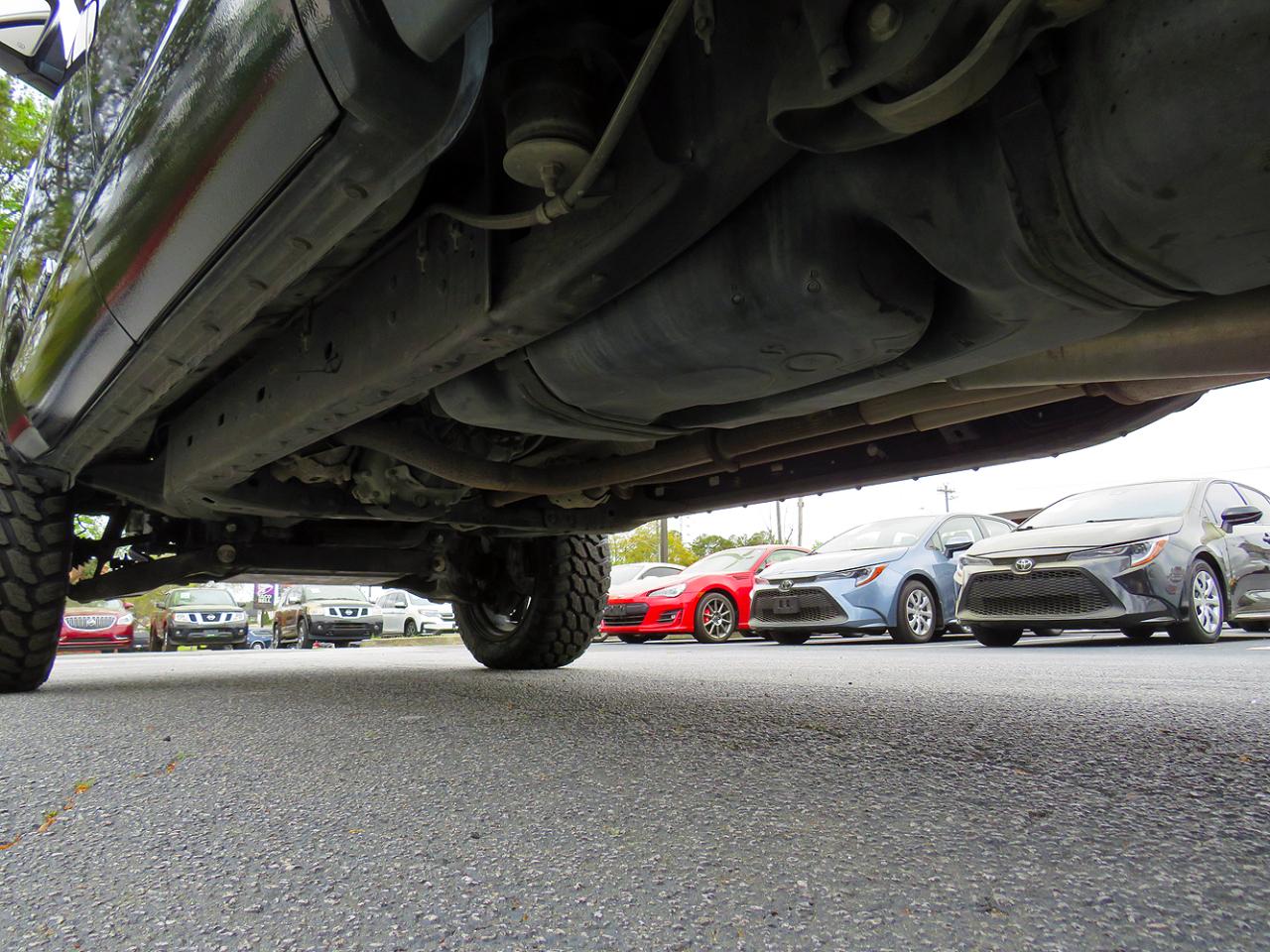 Toyota Tundra 4WD Truck CrewMax 4.6L V8 6-Spd AT SR5 (Natl) 2015