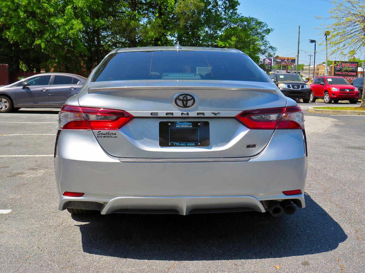 Toyota Camry SE Auto (Natl) 2023