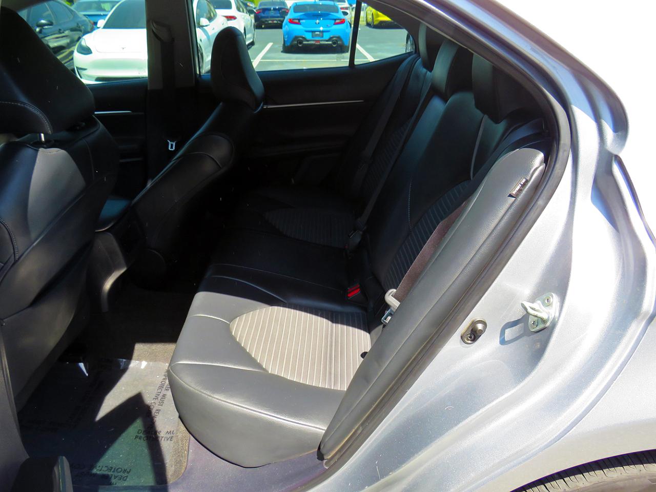 Toyota Camry SE Auto (Natl) 2023