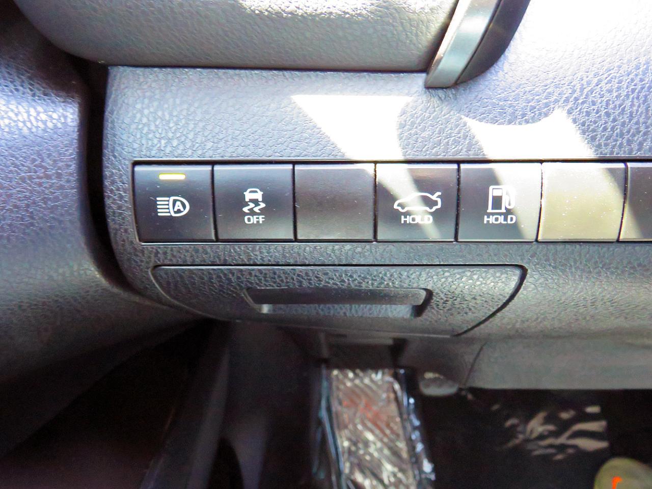 Toyota Camry SE Auto (Natl) 2023