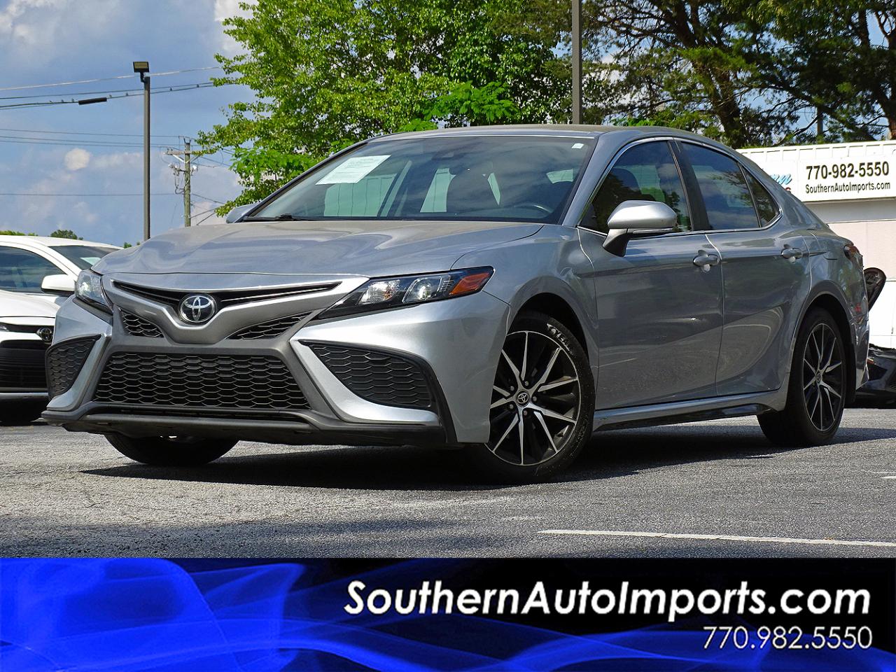 2023 Toyota Camry SE Auto (Natl)