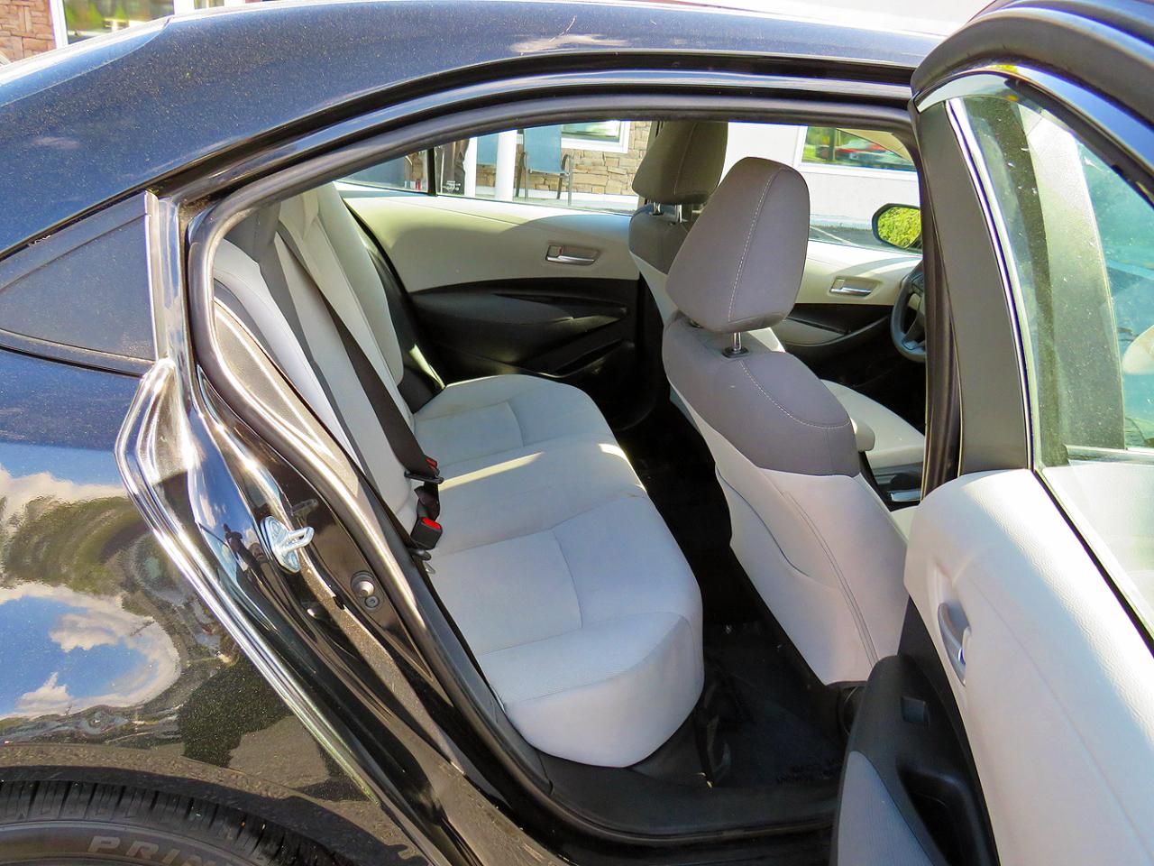 Toyota Corolla LE CVT (Natl) 2021