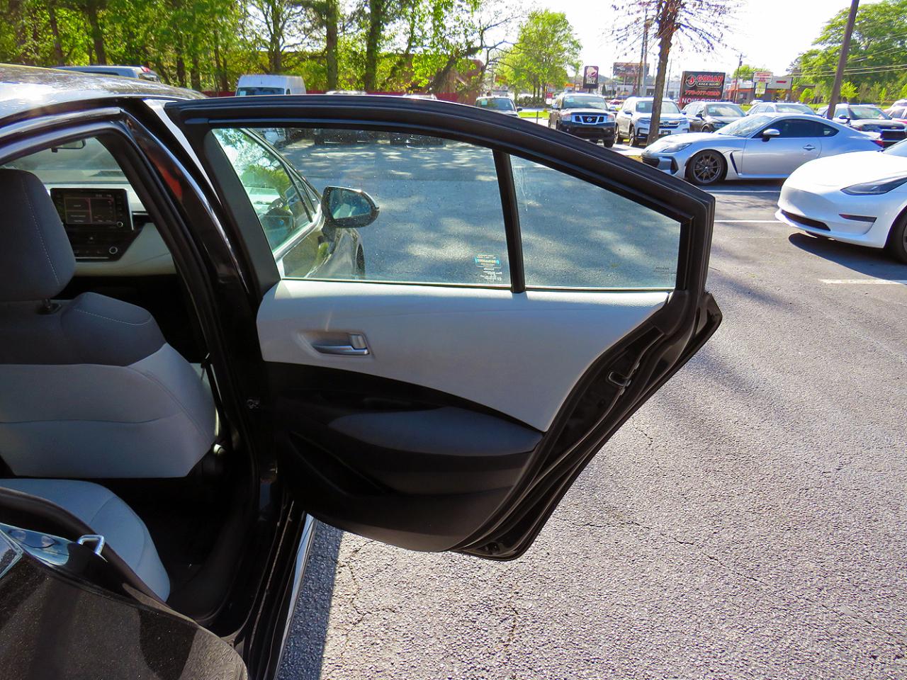 Toyota Corolla LE CVT (Natl) 2021