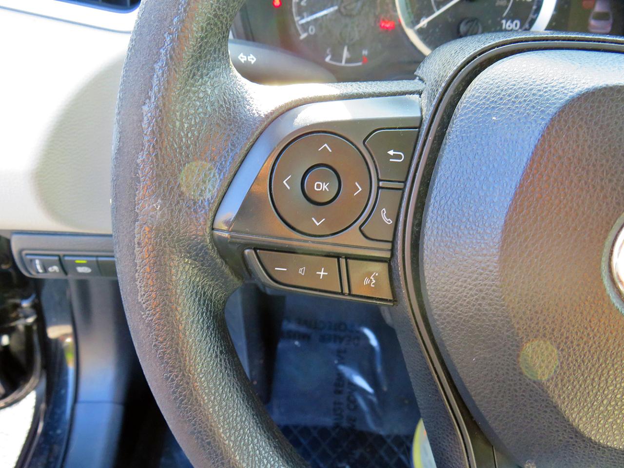 Toyota Corolla LE CVT (Natl) 2021