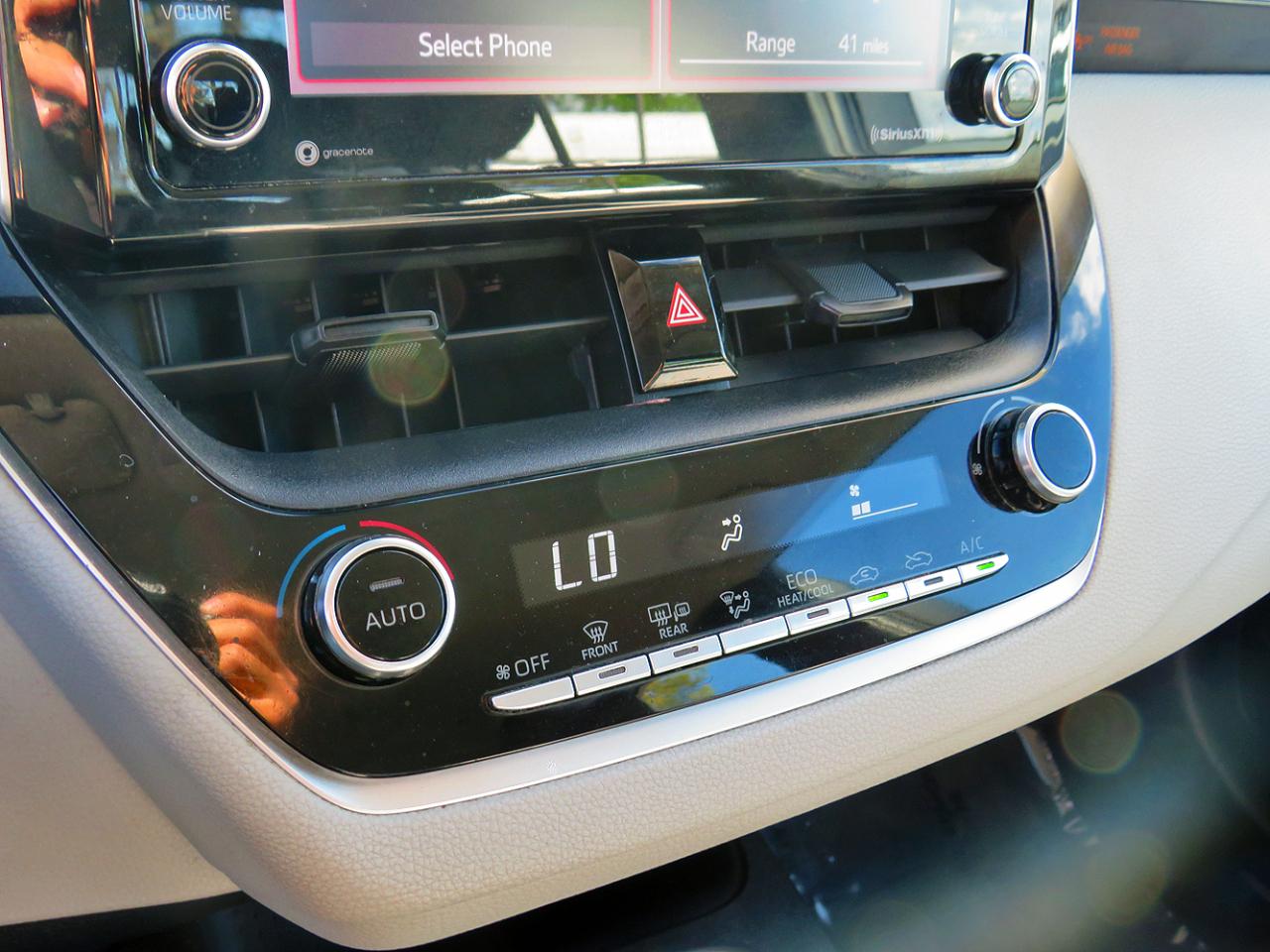 Toyota Corolla LE CVT (Natl) 2021