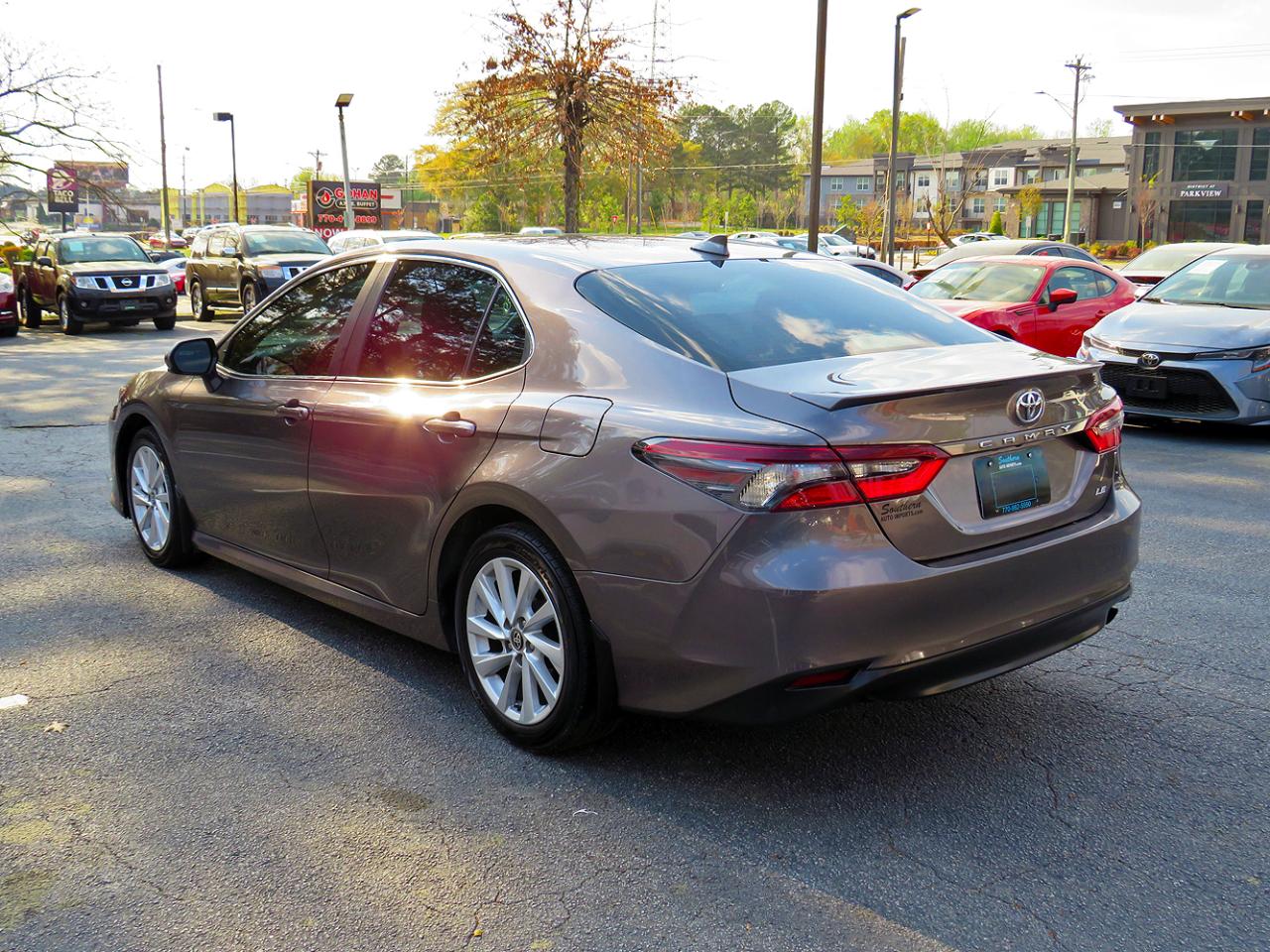 Toyota Camry LE Auto (Natl) 2024