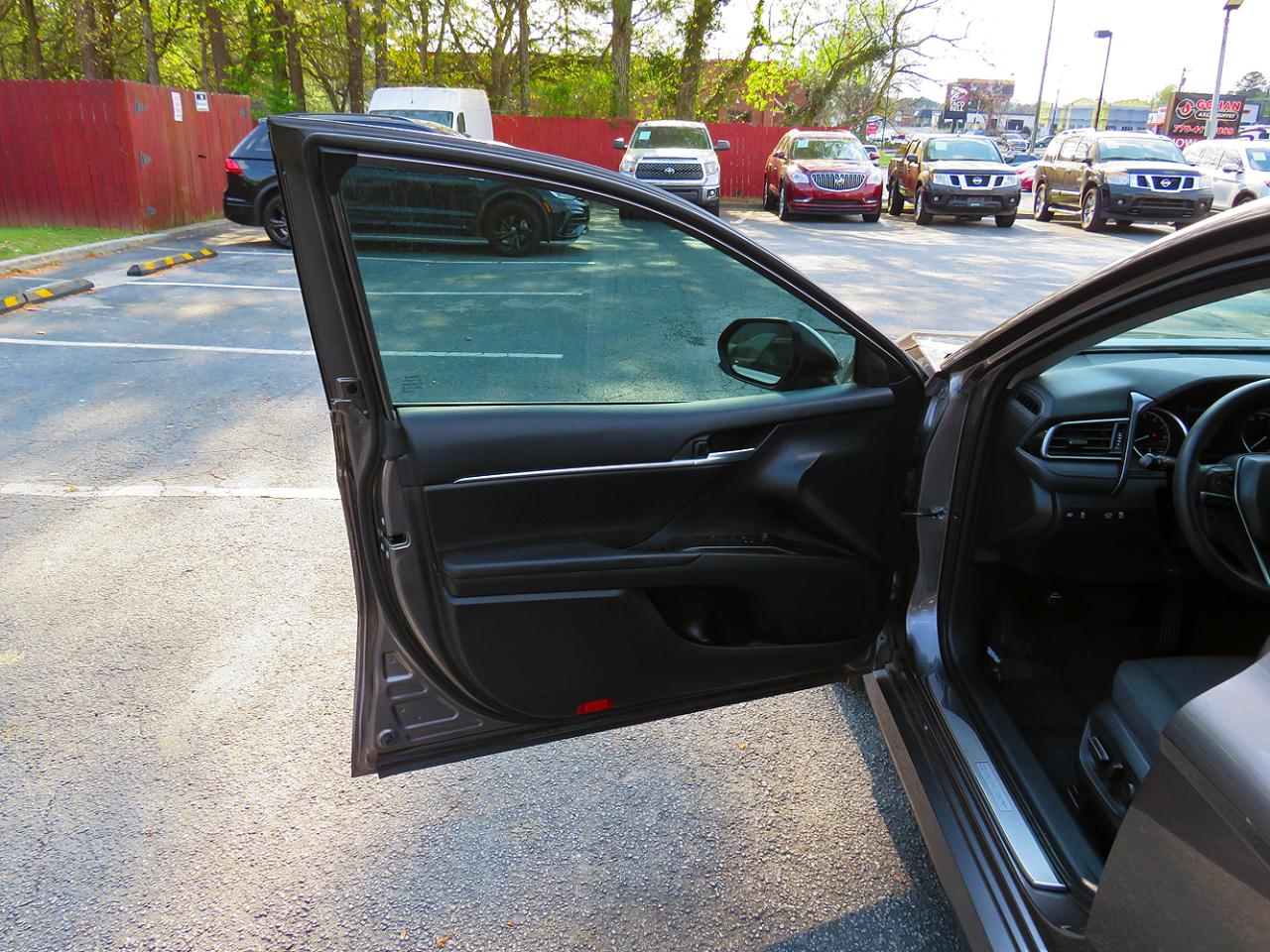 Toyota Camry LE Auto (Natl) 2024