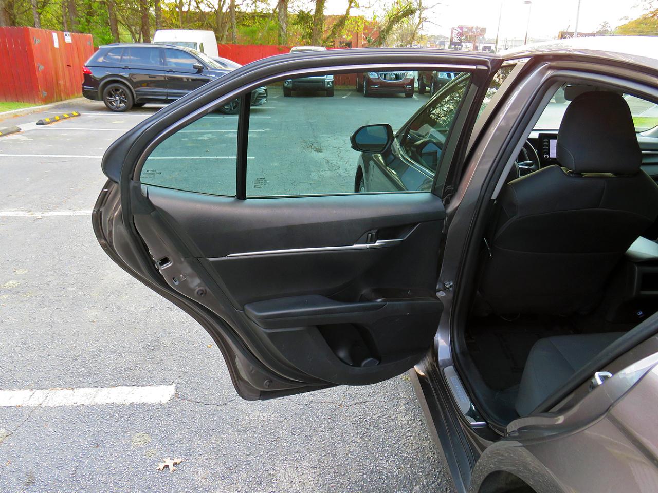 Toyota Camry LE Auto (Natl) 2024