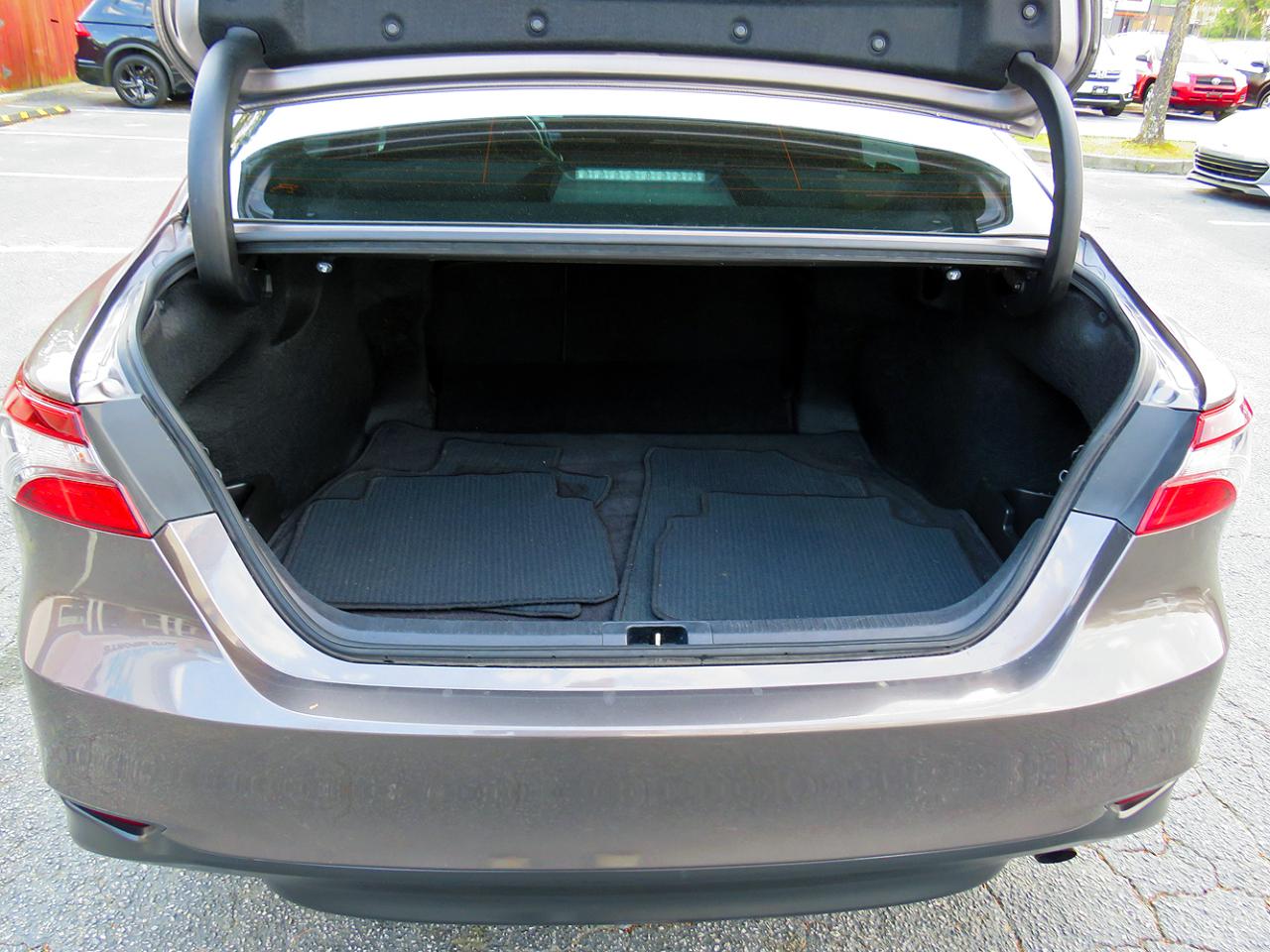 Toyota Camry LE Auto (Natl) 2024