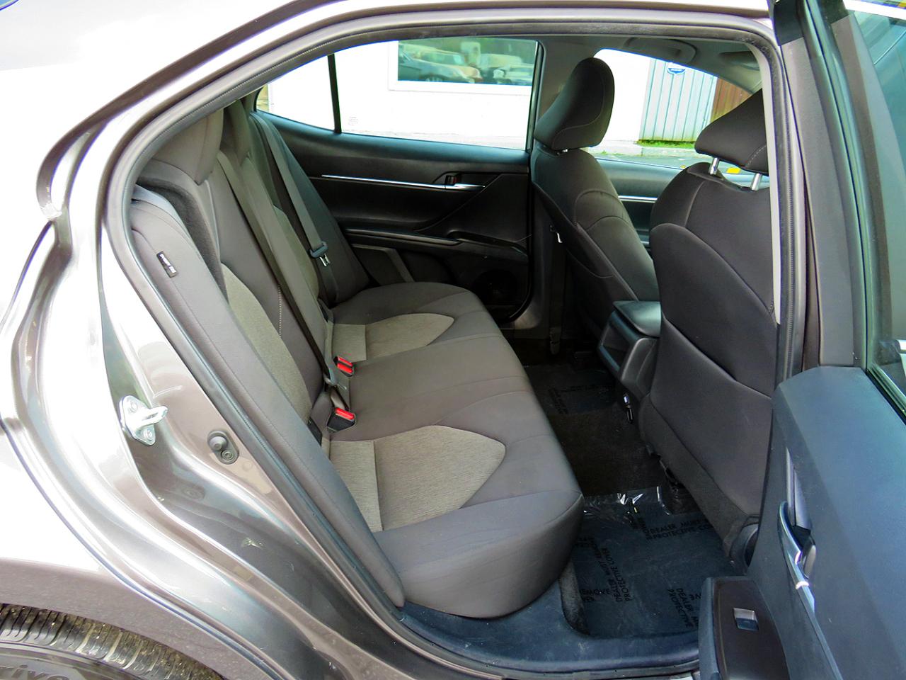 Toyota Camry LE Auto (Natl) 2024