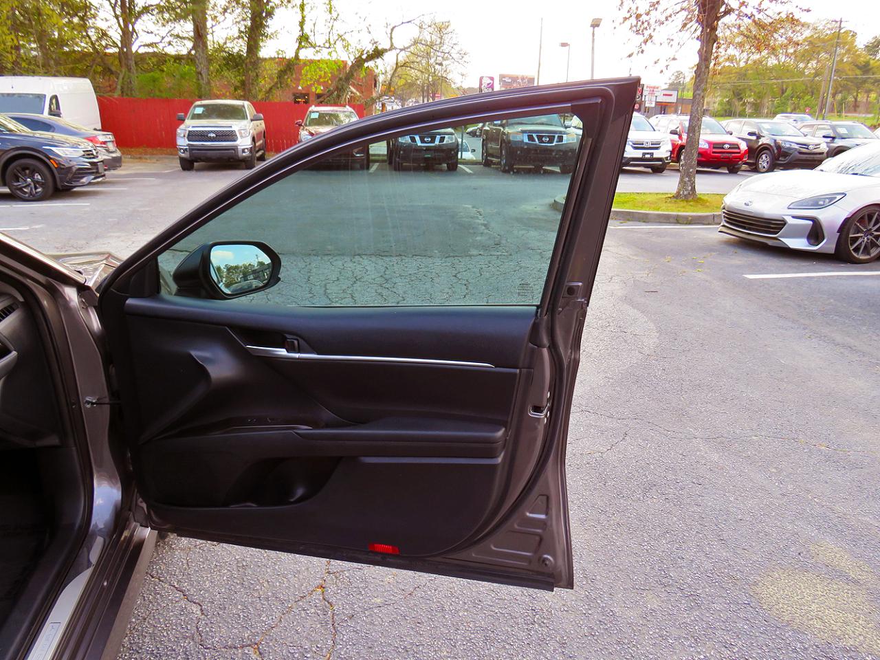 Toyota Camry LE Auto (Natl) 2024