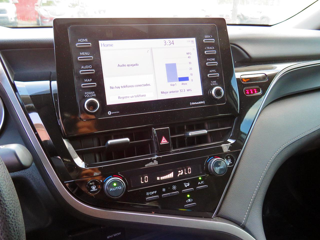 Toyota Camry LE Auto (Natl) 2024